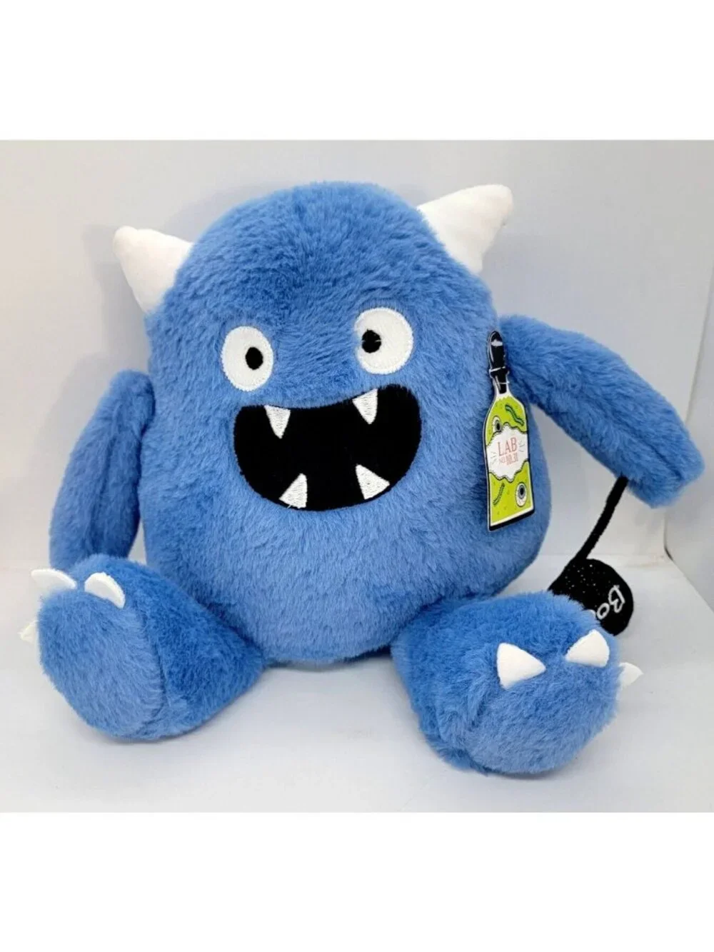 Lab no 10.31 Monster Purple with  Boo Heart Plush 9